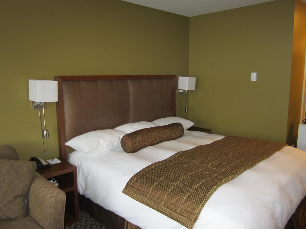 Hotel On The Harbour Prince Rupert