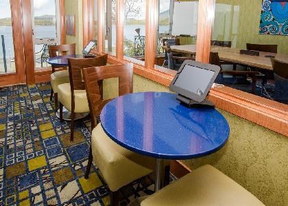On The Harbour Hotel