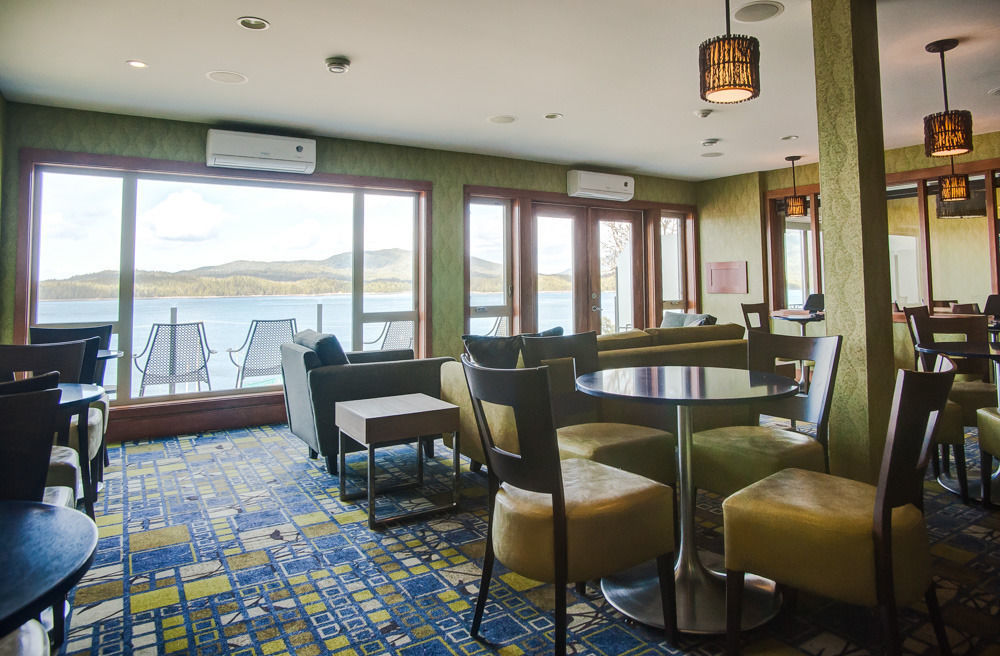 On The Harbour Hotel 3*
